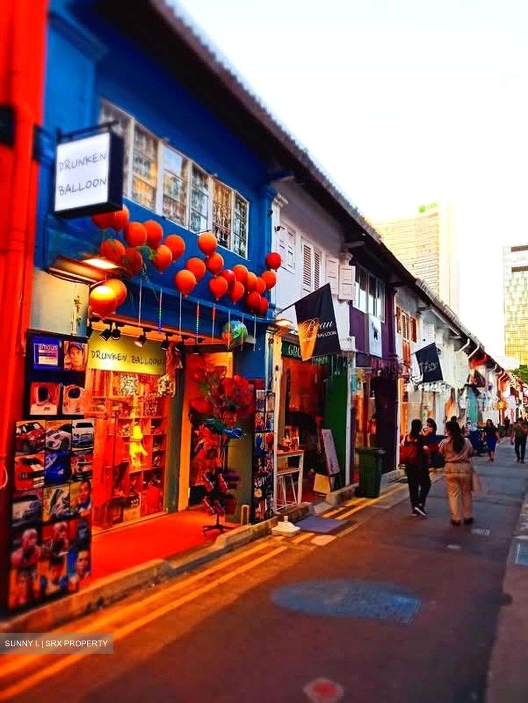 Arab Street (D7), Retail #584310881